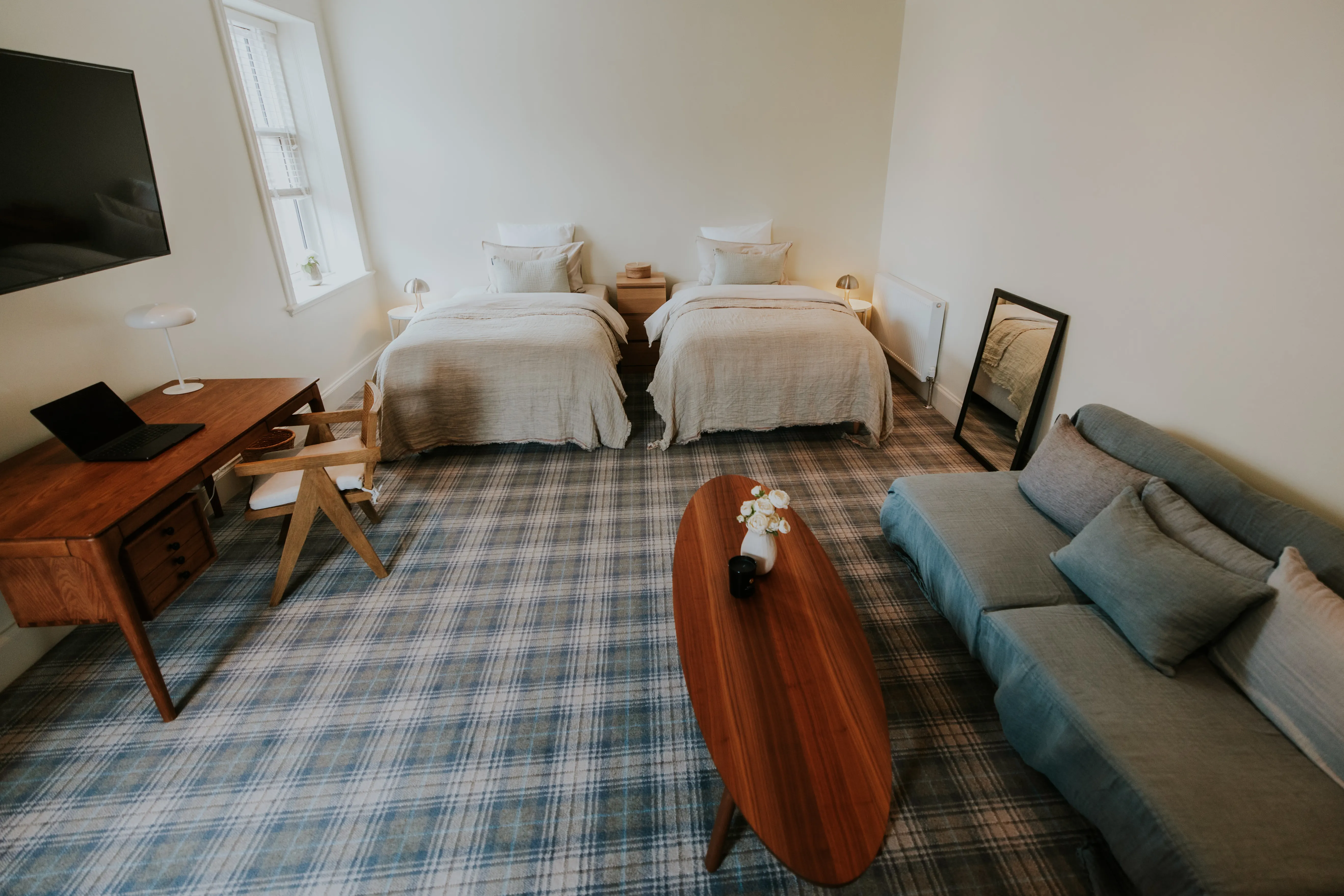 Tom Morris bedroom 3